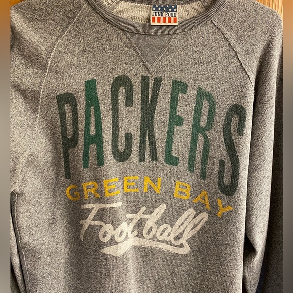 Wisconsin Green Bay Packer’s Crew Neck Sweater NFL - Picture 3 of 7